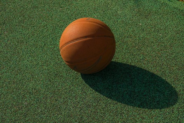 Pourquoi et comment devenir bénévole dans un club de basket ?